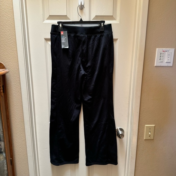 Under Armour Women’s Sweatpants - Picture 2 of 14
